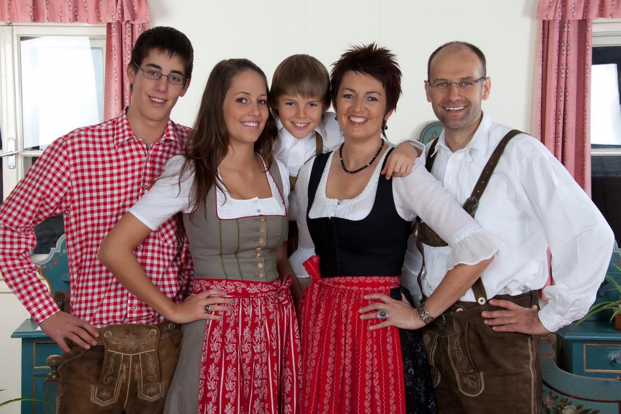 Hotel Flatscher Stuhlfelden ภายนอก รูปภาพ