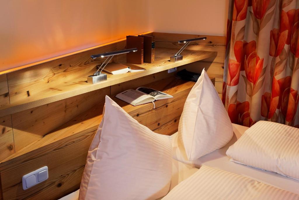 Hotel Flatscher Stuhlfelden ห้อง รูปภาพ