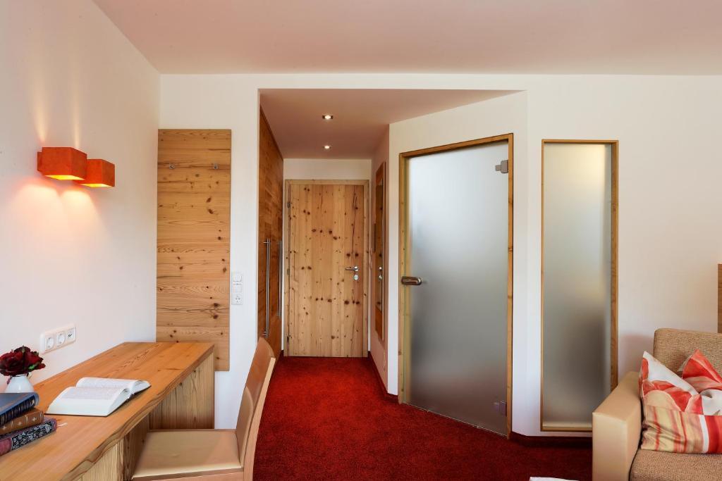 Hotel Flatscher Stuhlfelden ห้อง รูปภาพ