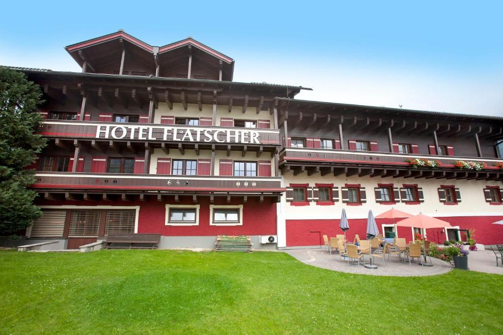 Hotel Flatscher Stuhlfelden ภายนอก รูปภาพ